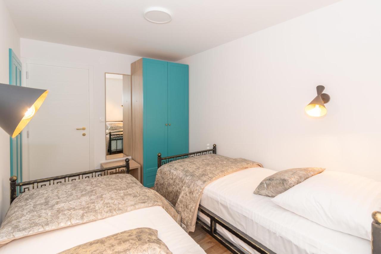 Ivka Makarska - Modern And Luxurious Oldtown Apartament 외부 사진