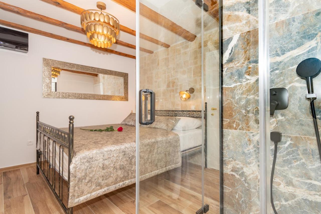 Ivka Makarska - Modern And Luxurious Oldtown Apartament 외부 사진