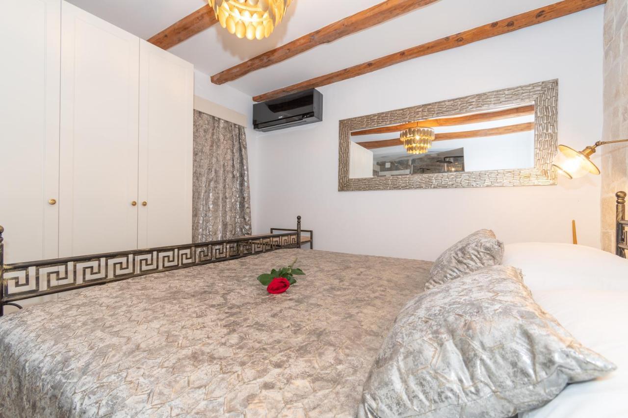 Ivka Makarska - Modern And Luxurious Oldtown Apartament 외부 사진